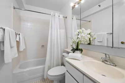 440 N Wabash Avenue #4905, Chicago, IL 60611 - Photo 14