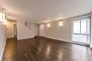 16928 Old Elm Dr, Country Club Hills, IL 60478 - Photo 4