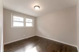 16928 Old Elm Dr, Country Club Hills, IL 60478 - Photo 10