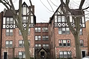 2643 W Estes Ave, Chicago, IL 60645 - Photo 1
