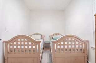2915 N Dawson Ave, Chicago, IL 60618 - Photo 6