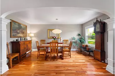 826 N Main Street, Naperville, IL 60563 - Photo 16