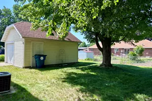 425 W Peru St, Princeton, IL 61356 - Photo 16