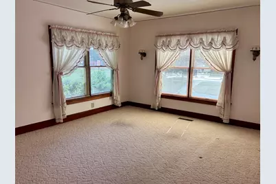 425 W Peru Street, Princeton, IL 61356 - Photo 2