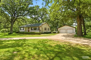 7823 Galena Rd, Bristol, IL 60512 - Photo 2