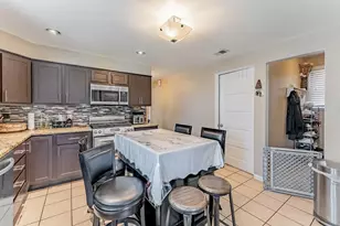 1513 Clarence Ave, Berwyn, IL 60402 - Photo 12