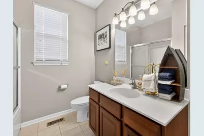 2560 Mc Duffee Circle, North Aurora, IL 60542 - Photo 16