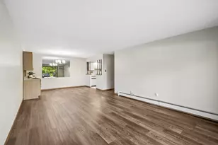 8970 N Parkside Ave, Des Plaines, IL 60016 - Photo 8