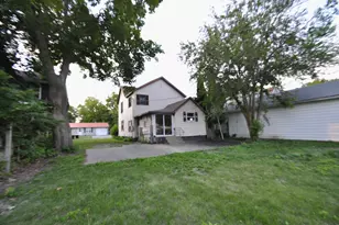 919 Webster St, Ottawa, IL 61350 - Photo 26