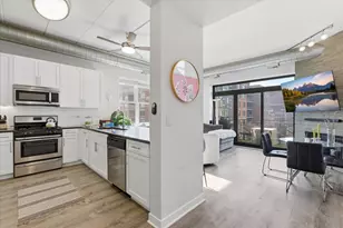 1155 W Madison St, Chicago, IL 60607 - Photo 4