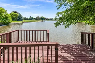 1 Shorewood Ct, Bloomington, IL 61704 - Photo 8