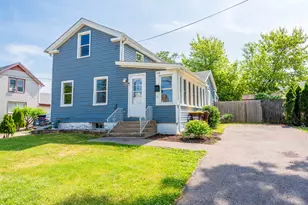 110 N Seminary Ave, Woodstock, IL 60098 - Photo 2