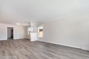 1651 E 91st St, Chicago, IL 60617 - Photo 10