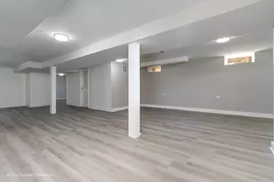 1651 E 91st St, Chicago, IL 60617 - Photo 28