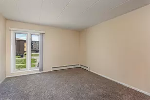 10408 Menard Ave, Oak Lawn, IL 60453 - Photo 14
