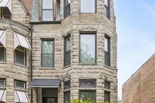 3633 S Giles Ave, Chicago, IL 60653 - Photo 1