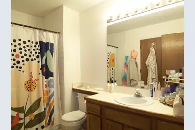 1069 Talbots Lane, Elk Grove Village, IL 60007 - Photo 14
