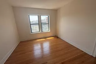 7351 N Damen Ave, Chicago, IL 60645 - Photo 12