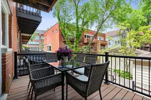 1350 W Wrightwood Ave, Chicago, IL 60614 - Photo 12