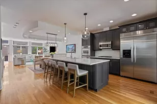 1350 W Wrightwood Ave, Chicago, IL 60614 - Photo 2