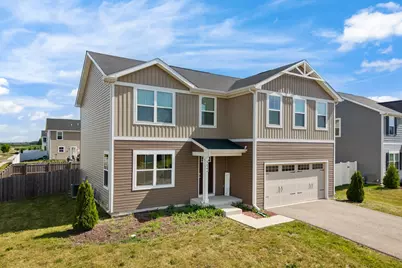 552 Dawns End, Hampshire, IL 60140 - Photo 1