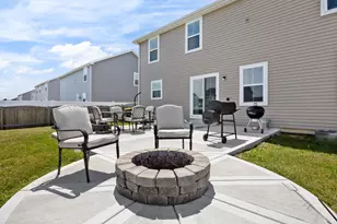 552 Dawns End, Hampshire, IL 60140 - Photo 22