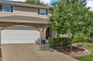 13015 W Split Rail Ct, Homer Glen, IL 60491 - Photo 2