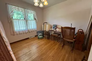 205 S Fremont St, Tampico, IL 61283 - Photo 6