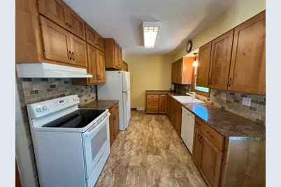 205 S Fremont Street, Tampico, IL 61283 - Photo 2