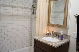 2534 N Marshfield Ave, Chicago, IL 60614 - Photo 8