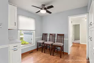 2021 Tiffany Dr, Schaumburg, IL 60194 - Photo 6