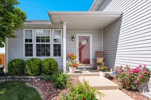 1410 Martin Ct, Plainfield, IL 60586 - Photo 4