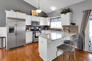 1410 Martin Ct, Plainfield, IL 60586 - Photo 10