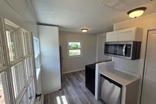 524 Amsterdam St, Woodstock, IL 60098 - Photo 10
