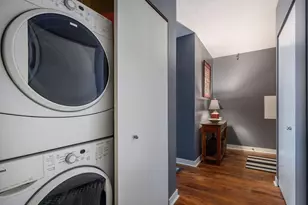 512 N McClurg Ct, Chicago, IL 60611 - Photo 16