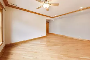 6741 N Sheridan Rd, Chicago, IL 60626 - Photo 14