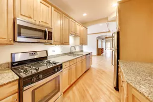 6741 N Sheridan Rd, Chicago, IL 60626 - Photo 16