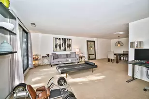 9558 Gross Point Rd, Skokie, IL 60076 - Photo 6