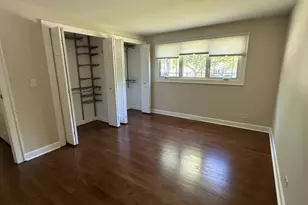 920 Royal Ct, Schaumburg, IL 60193 - Photo 8