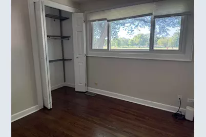 920 Royal Court, Schaumburg, IL 60193 - Photo 10