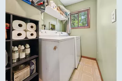 34 N Adams Street, Oswego, IL 60543 - Photo 18