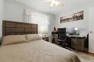 5836 S Mayfield Ave, Chicago, IL 60638 - Photo 14