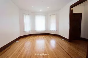 3328 W Cuyler Ave, Chicago, IL 60618 - Photo 10
