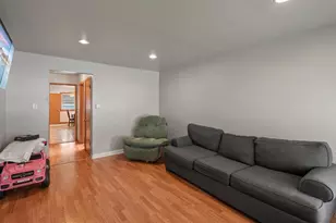 7307 S Damen Ave, Chicago, IL 60636 - Photo 4