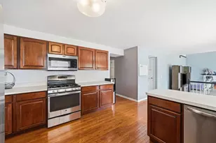 2513 Fox Meadow Dr, Crest Hill, IL 60403 - Photo 10