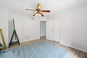 2513 Fox Meadow Dr, Crest Hill, IL 60403 - Photo 22