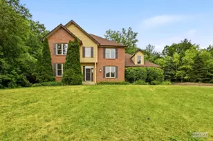 97 Crooked Creek Dr, Yorkville, IL 60560 - Photo 1