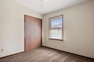 1844 Kerrybrook Ct, Sycamore, IL 60178 - Photo 14