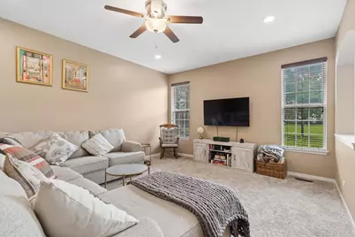 5721 Wildspring Drive, Lake in the Hills, IL 60156 - Photo 6