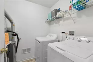 5721 Wildspring Dr, Lake in the Hills, IL 60156 - Photo 18